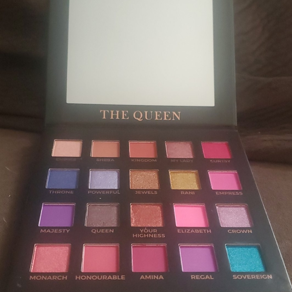 Eyeshadow pa